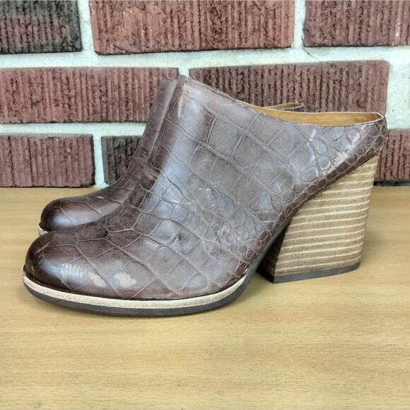 NWOT Kork-Ease Challis Genuine Leather Heeled Mule in Dark Brown Croc Print Sz 7 - Picture 7 of 15